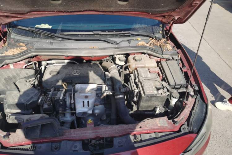 Used Buick Excelle GX 2018 18T Automatic Elite Model Engine Bay Left