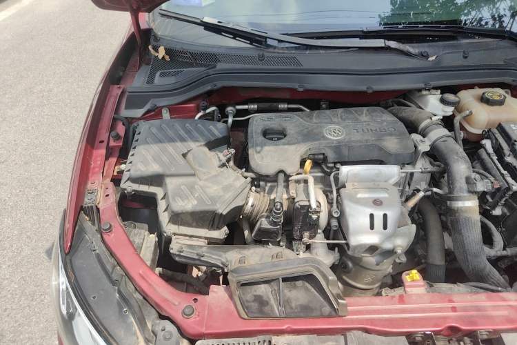 Used Buick Excelle GX 2018 18T Automatic Elite Model Engine Bay Right
