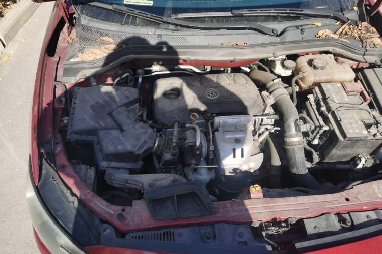 Used Buick Excelle GX 2018 18T Automatic Elite Model Engine Bay Right