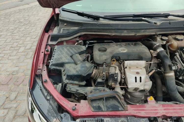 Used Buick Excelle GX 2018 18T Automatic Flagship Model Engine Bay Right