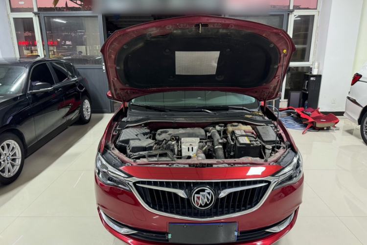 Used Buick Excelle GX 2018 18T Automatic Elite Model Exterior 5