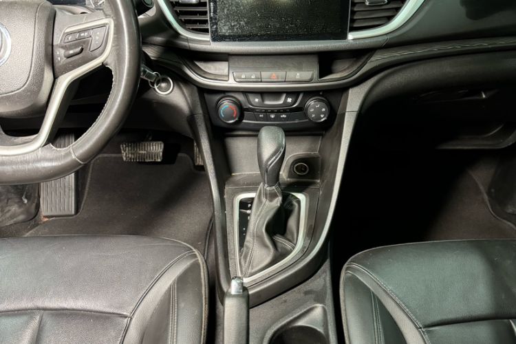 Used Buick Excelle GX 2018 18T Automatic Elite Model Exterior 6