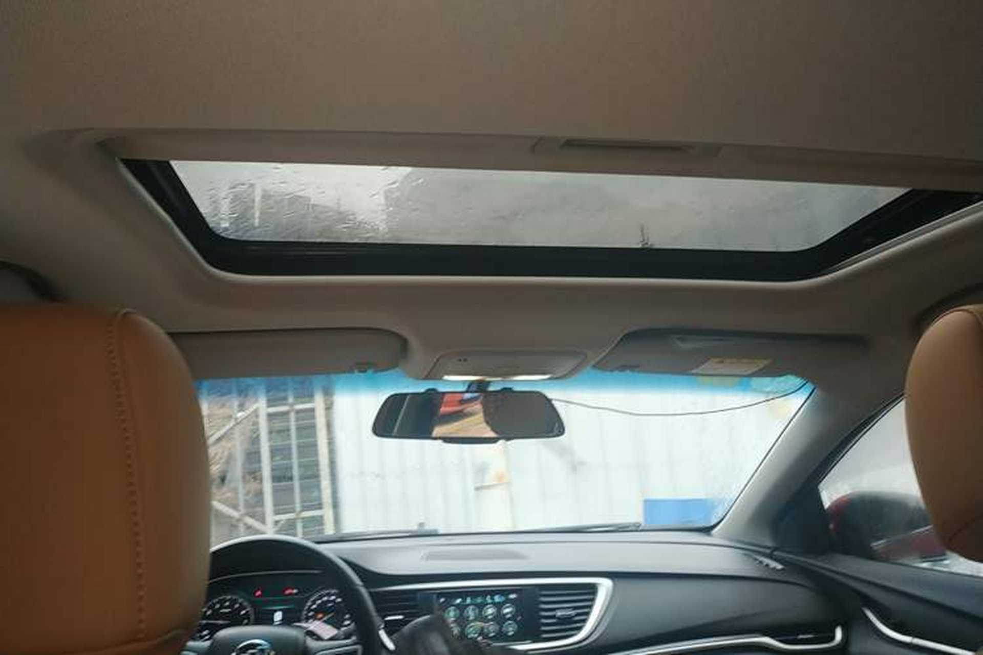 Used Buick Excelle GX 2018 18T Automatic Flagship Model Headliner