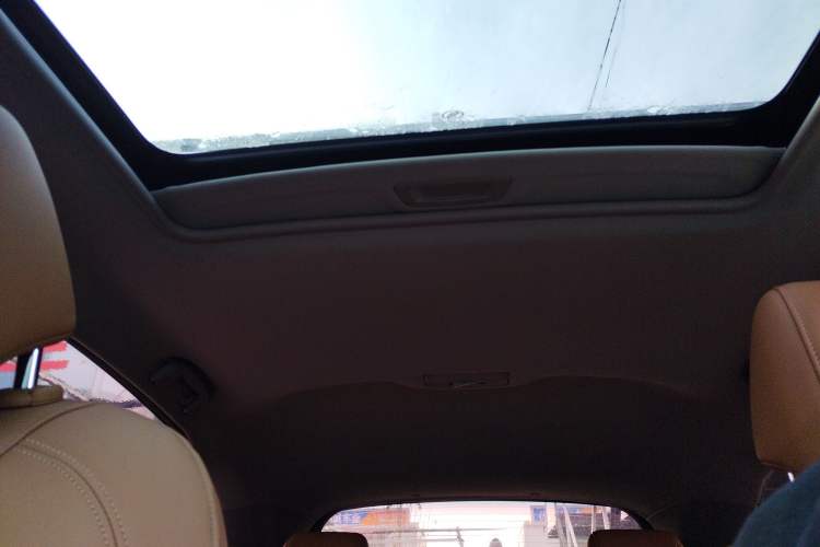 Used Buick Excelle GX 2018 18T Automatic Flagship Model Headliner