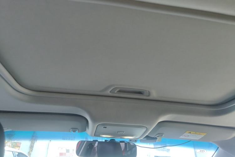Used Buick Excelle GX 2018 18T Automatic Elite Model Headliner