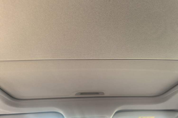 Used Buick Excelle GX 2018 18T Automatic Flagship Model Headliner