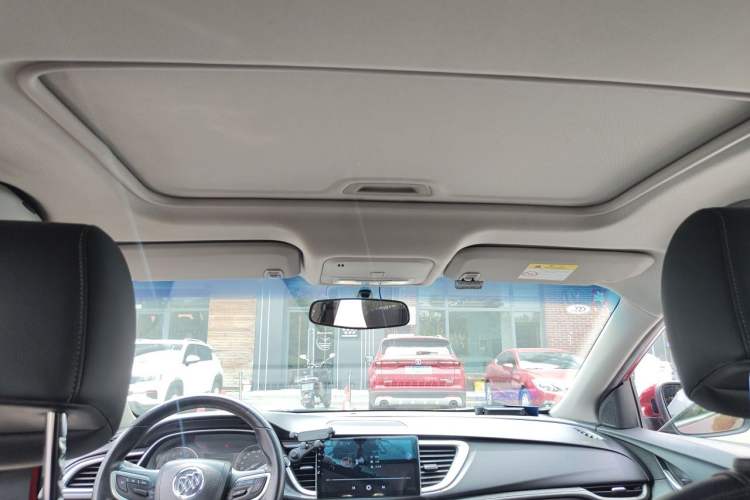 Used Buick Excelle GX 2018 18T Automatic Elite Model Headliner