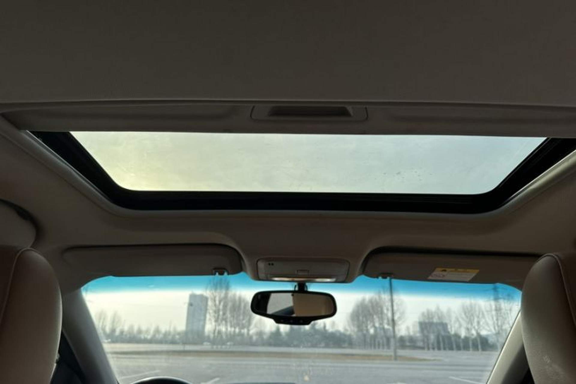 Used Buick Excelle GX 2018 18T Automatic Elite Model Headliner