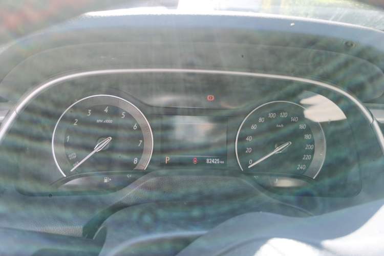 Used Buick Excelle GX 2018 18T Automatic Elite Model Instrument Cluster
