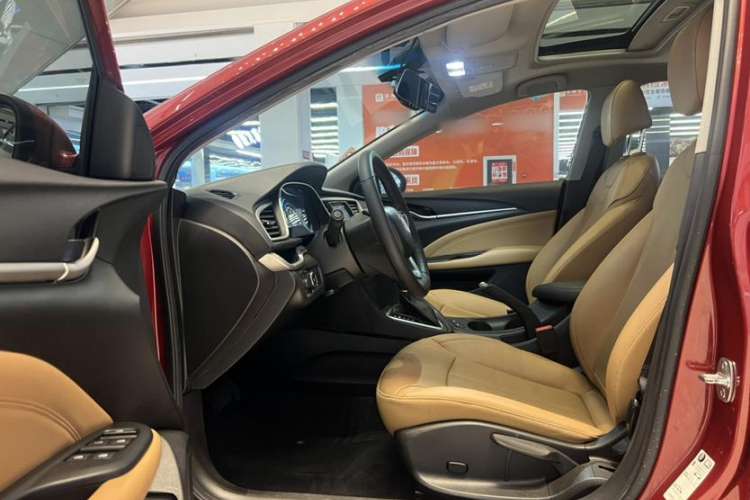 Used Buick Excelle GX 2018 18T Automatic Flagship Model Interior 1