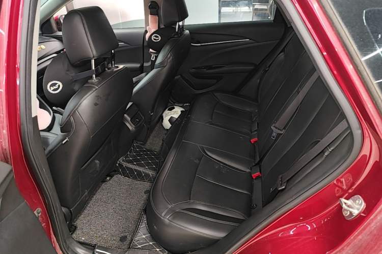 Used Buick Excelle GX 2018 18T Automatic Elite Model Left Rear Seat