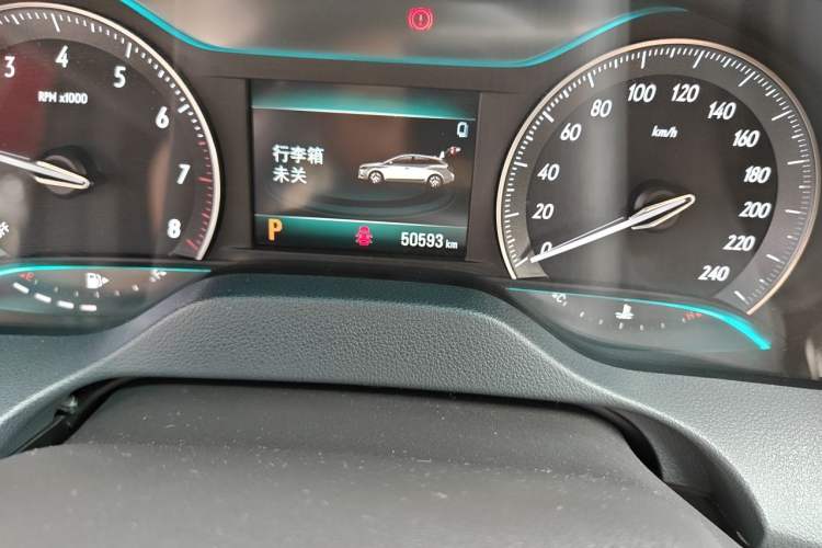 Used Buick Excelle GX 2018 18T Automatic Elite Model Odometer Close Up