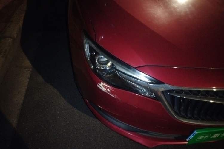 Used Buick Excelle GX 2018 15T Dual-Clutch Elite Model Right Front Headlight