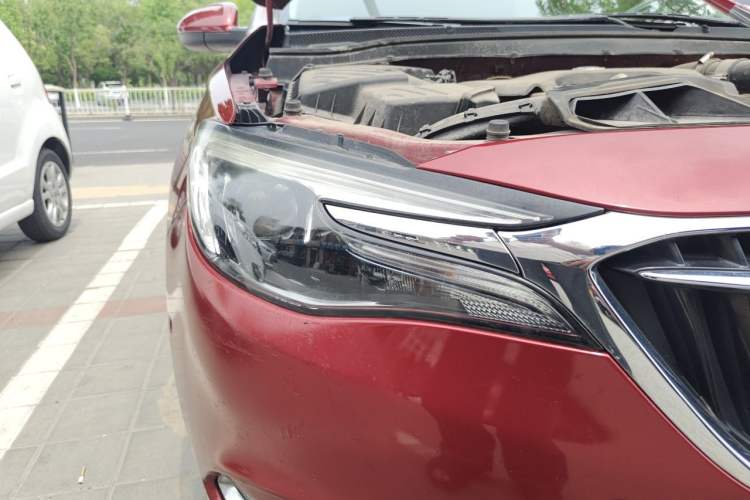 Used Buick Excelle GX 2018 18T Automatic Elite Model Right Front Headlight