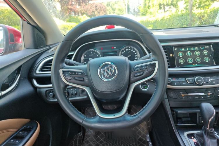 Used Buick Excelle GX 2018 18T Automatic Flagship Model Steering Wheel