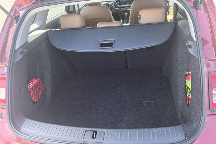 Used Buick Excelle GX 2018 18T Automatic Flagship Model Trunk