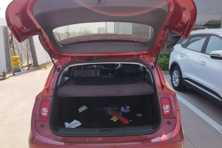 Used Buick Excelle GX 2018 18T Automatic Elite Model Trunk