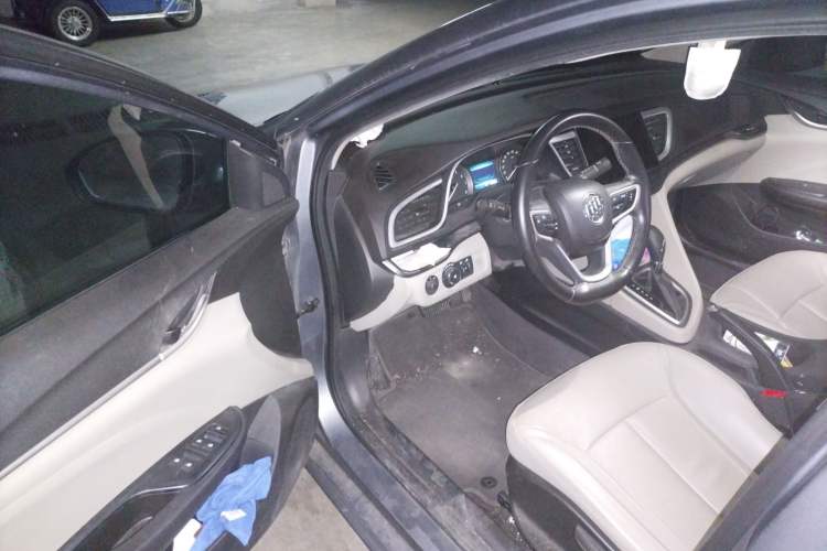 Used Buick Excelle GX 2018 15T Dual-Clutch Elite Model Driver Seat