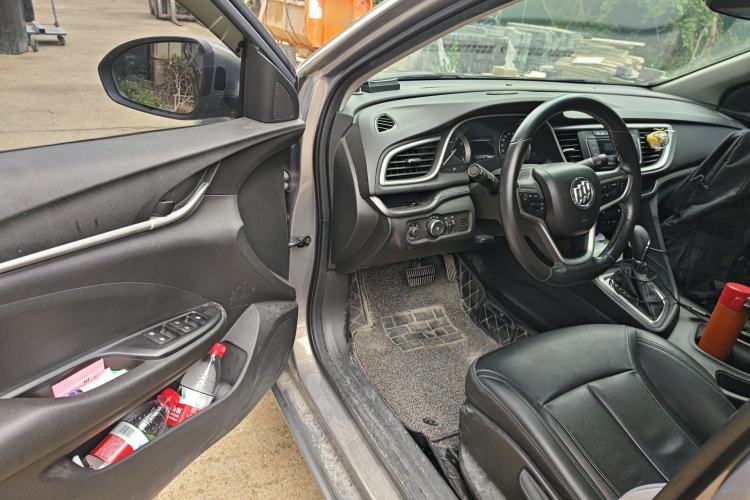 Used Buick Excelle GX 2018 18T Automatic Elite Model Driver Seat