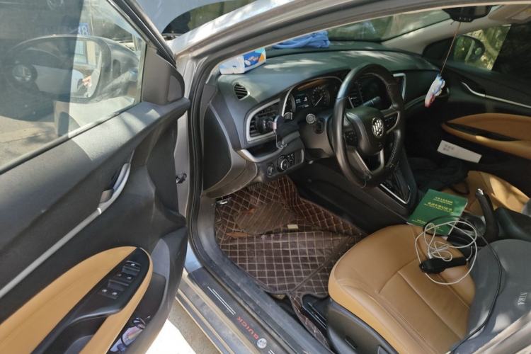 Used Buick Excelle GX 2018 18T Automatic Flagship Model Driver Seat