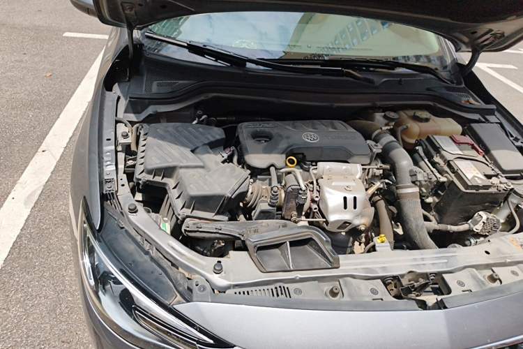 Used Buick Excelle GX 2018 18T Automatic Flagship Model Engine Bay Right