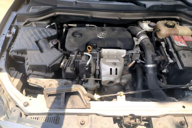 Used Buick Excelle GX 2018 18T Automatic Flagship Model Engine Bay