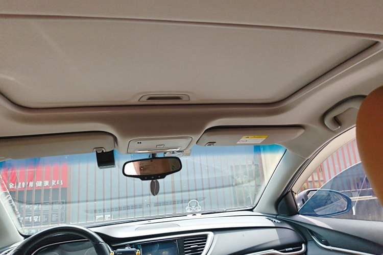 Used Buick Excelle GX 2018 18T Automatic Flagship Model Headliner