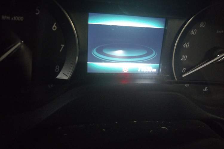 Used Buick Excelle GX 2018 15T Dual-Clutch Elite Model Odometer Close Up