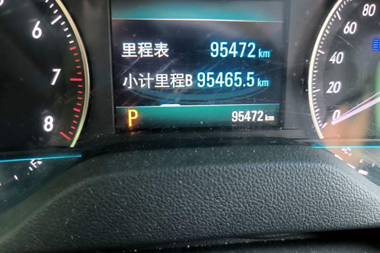 Used Buick Excelle GX 2018 18T Automatic Flagship Model Odometer Close Up