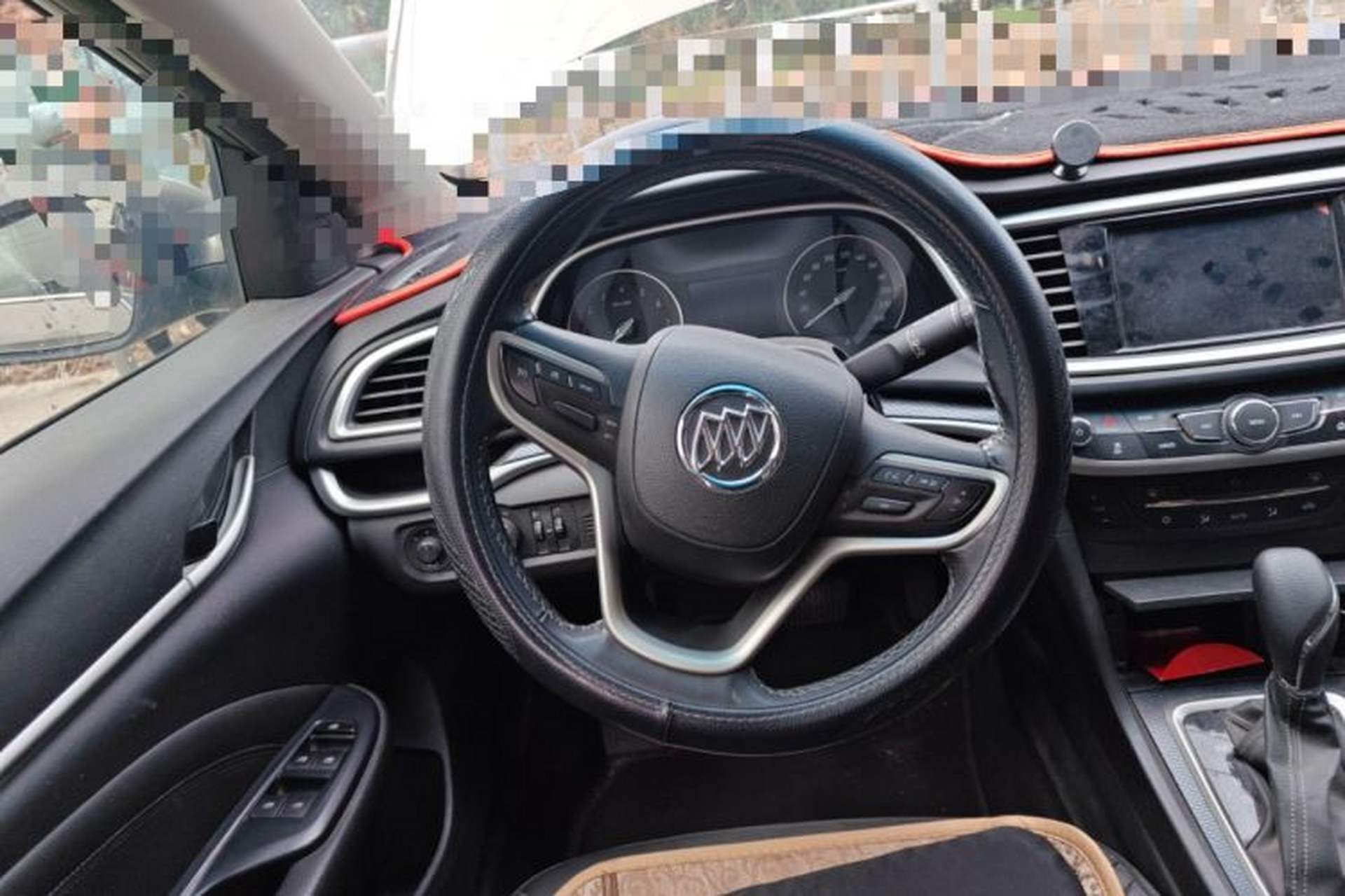 Used Buick Excelle GX 2018 18T Automatic Elite Model Steering Wheel