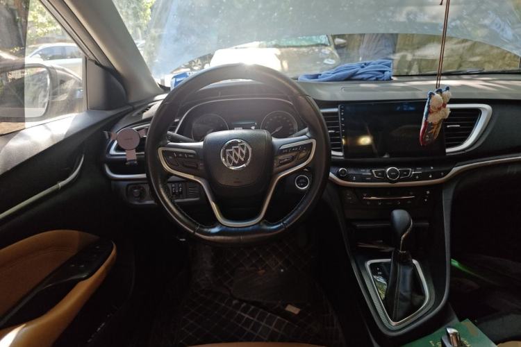 Used Buick Excelle GX 2018 18T Automatic Flagship Model Steering Wheel