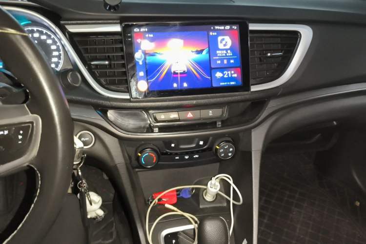 Used Buick Excelle GX 2018 18T Automatic Elite Model Audio And AC Panel