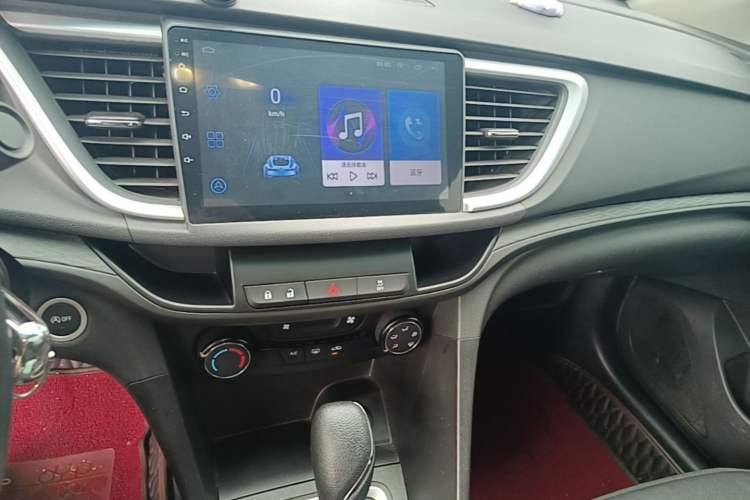 Used Buick Excelle GX 2018 18T Automatic Elite Model Audio And AC Panel