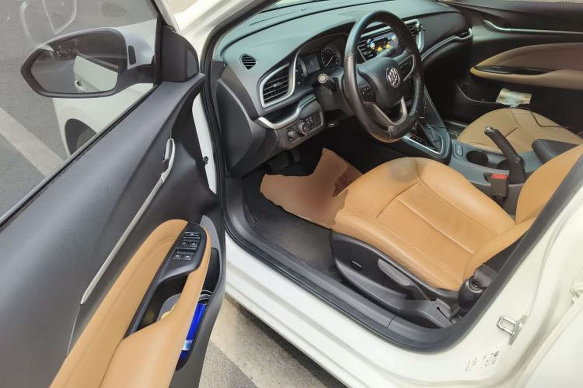 Used Buick Excelle GX 2018 18T Automatic Flagship Model Driver Seat
