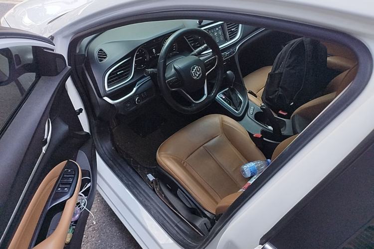 Used Buick Excelle GX 2018 18T Automatic Flagship Model Driver Seat