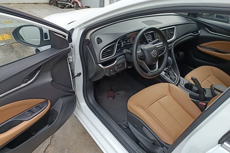 Used Buick Excelle GX 2018 18T Automatic Flagship Model Driver Seat