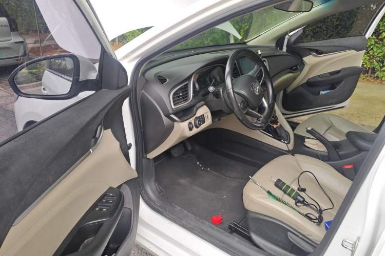 Used Buick Excelle GX 2018 15T Dual-Clutch Elite Model Driver Seat