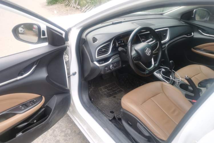Used Buick Excelle GX 2018 18T Automatic Flagship Model Driver Seat