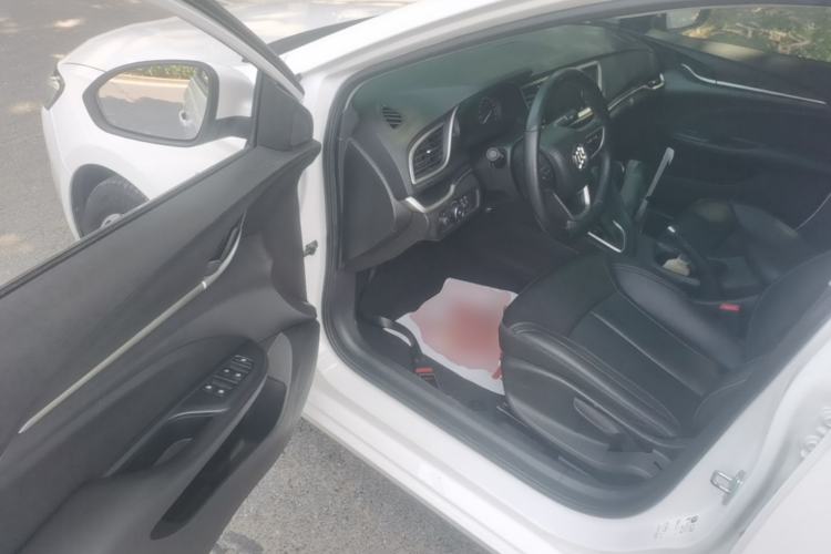 Used Buick Excelle GX 2018 18T Automatic Elite Model Driver Seat