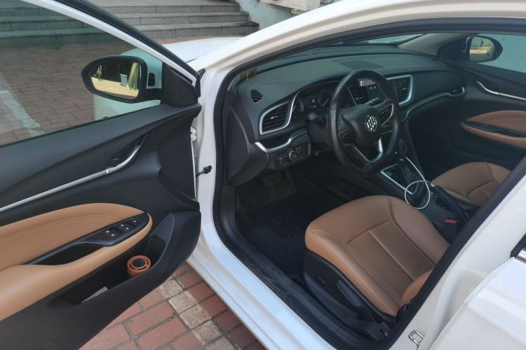 Used Buick Excelle GX 2018 18T Automatic Flagship Model Driver Seat