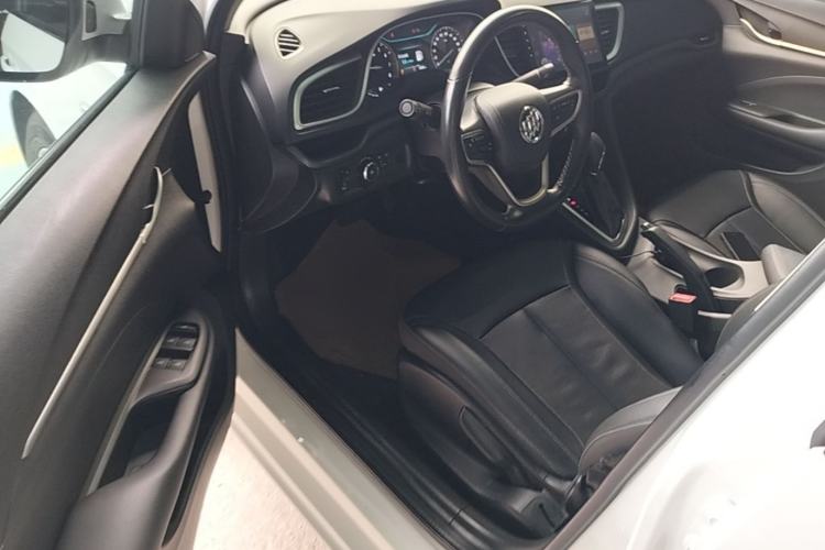 Used Buick Excelle GX 2018 18T Automatic Elite Model Driver Seat