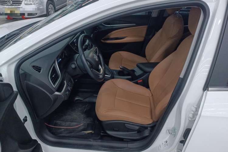 Used Buick Excelle GX 2018 18T Automatic Flagship Model Driver Seat