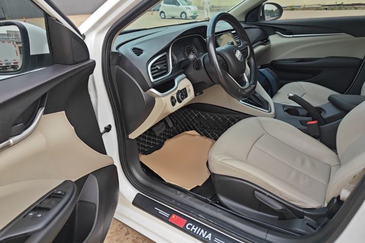 Used Buick Excelle GX 2018 15T Dual-Clutch Elite Model Driver Seat