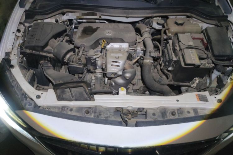 Used Buick Excelle GX 2018 15T Dual-Clutch Elite Model Engine Bay