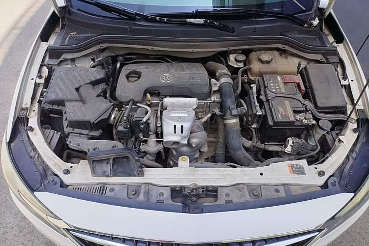 Used Buick Excelle GX 2018 18T Automatic Flagship Model Engine Bay