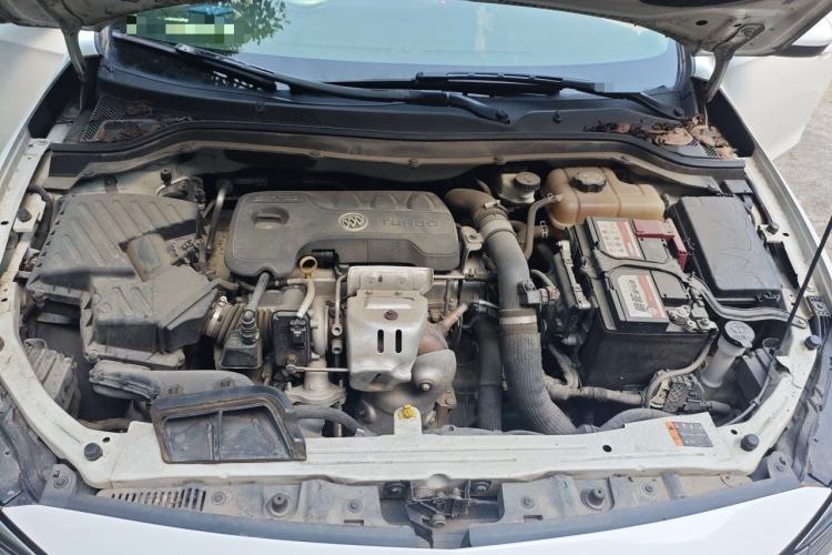 Used Buick Excelle GX 2018 18T Automatic Flagship Model Engine Bay