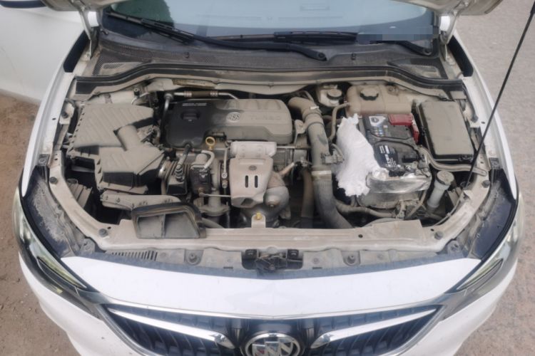 Used Buick Excelle GX 2018 18T Automatic Flagship Model Engine Bay