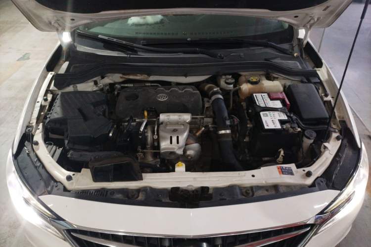 Used Buick Excelle GX 2018 18T Automatic Flagship Model Engine Bay