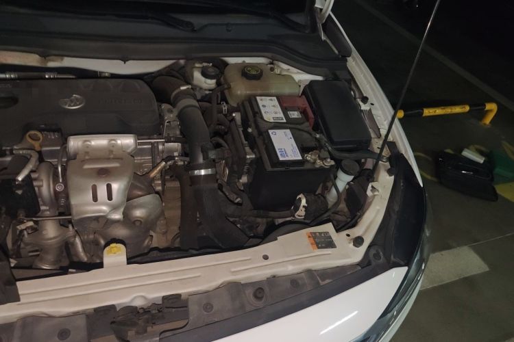 Used Buick Excelle GX 2018 18T Automatic Flagship Model Engine Bay Left