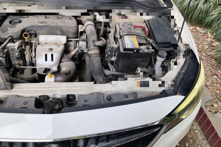 Used Buick Excelle GX 2018 18T Automatic Flagship Model Engine Bay Left